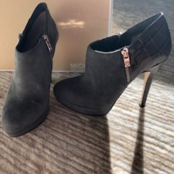 KORS Michael Kors Shoes - MICHAEL KORS BOOTIES